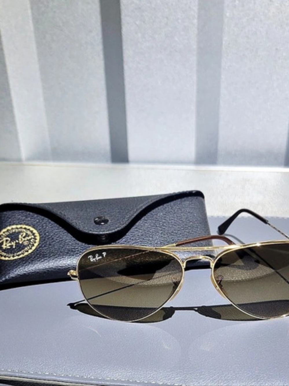 Ray-Ban Aviator RB3025 Sunglasses Gold & Brown